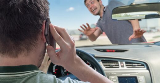 The Dangers of Distracted Driving in Palm Desert